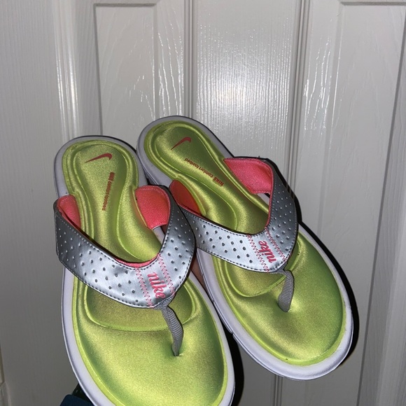 Nike comfort footbed Sandal - Picture 6 of 7